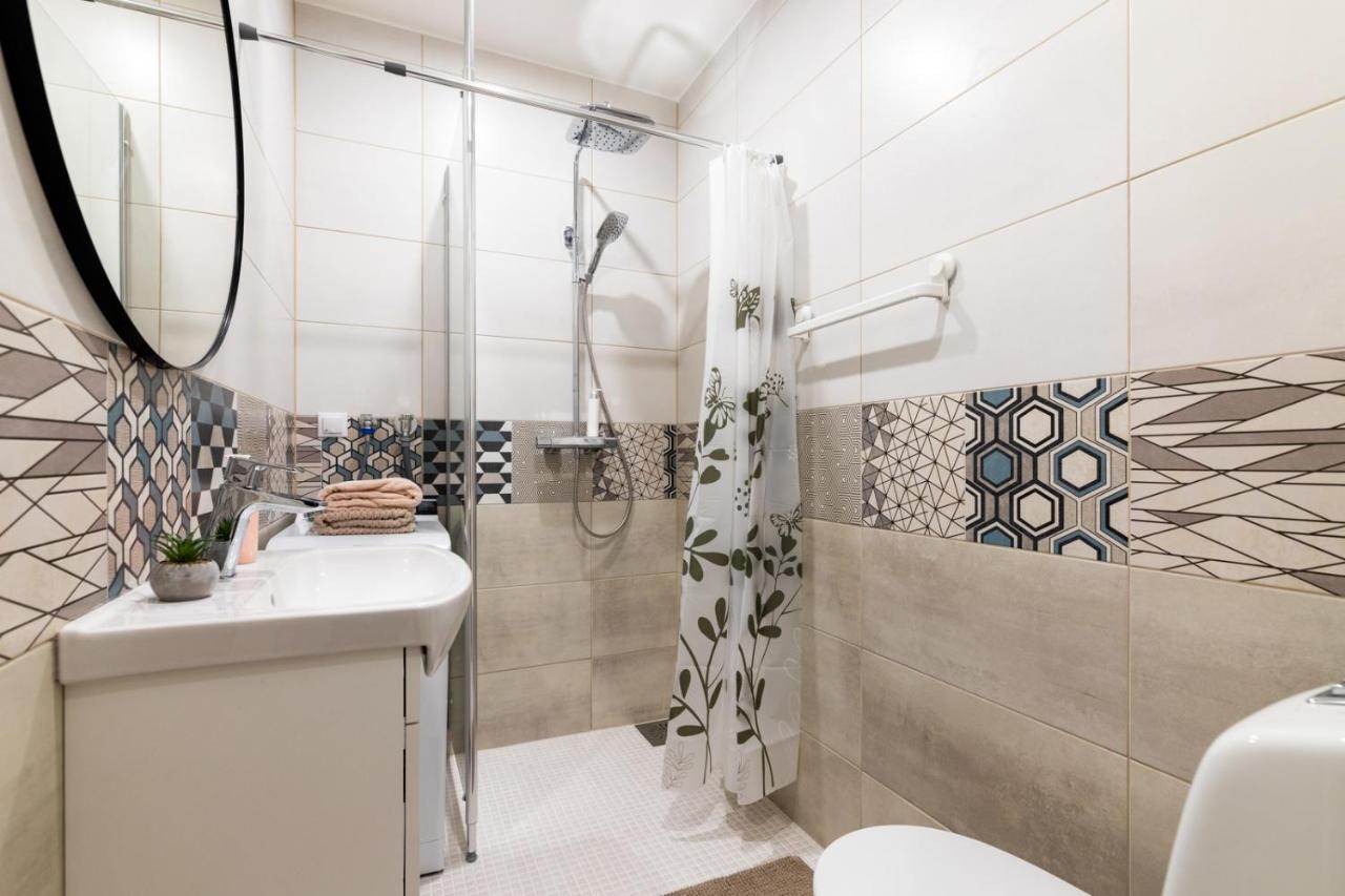 塔林Charming 1Br In Superb Location, Free Parking & Wi-Fi公寓 外观 照片